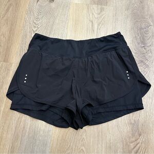 Soothfeel Black Double-Layer Athletic Shorts with Reflective Details